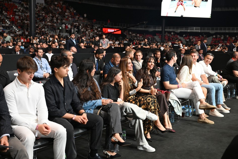 Prezidentin ailə üzvləri "UFC Fight Night"ı izləyiblər - FOTOLAR